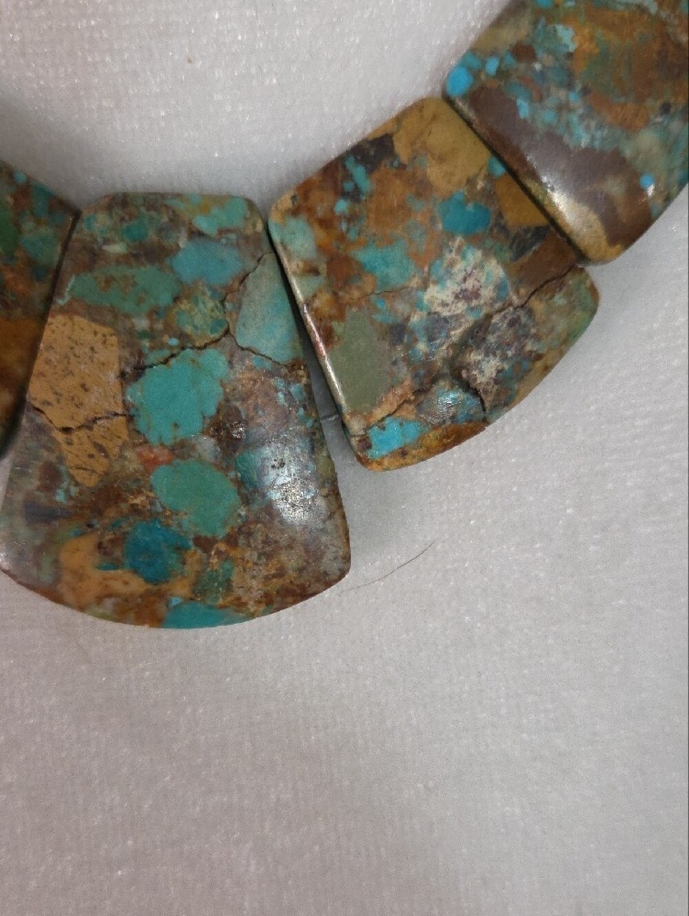 DTR Chunky Azure Turquoise Necklace - Picture 4 of 6